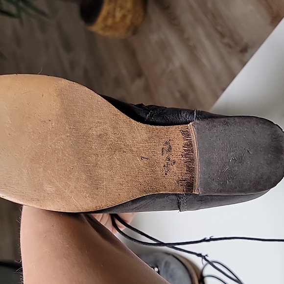 Steve Madden size 7 - Picture 3 of 4